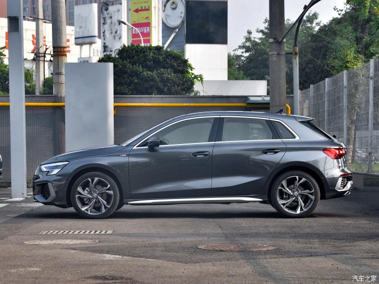 一汽-大眾奧迪 奧迪A3 2021款 Sportback 35 TFSI 豪華運動型