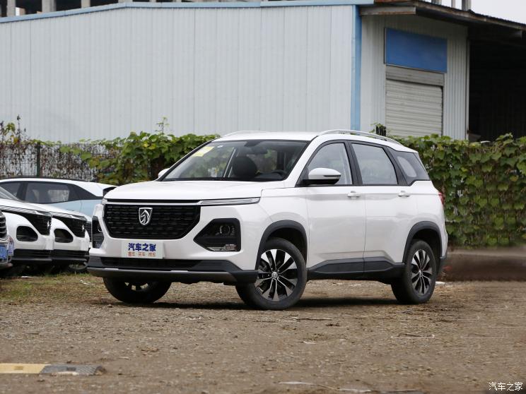 上汽通用五菱 寶駿530 2021款 全球車周年紀念版 1.5T 手動豪華型 6座