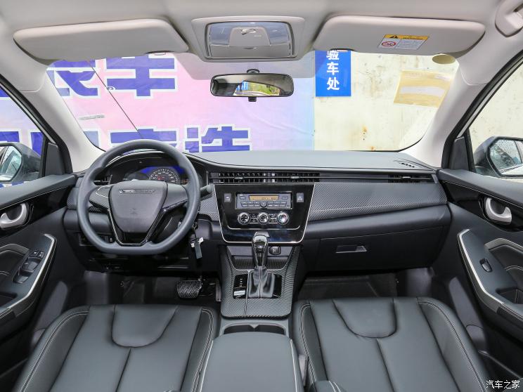 東風日產 啟辰D60 2021款 PLUS 1.6L XE CVT潮領版