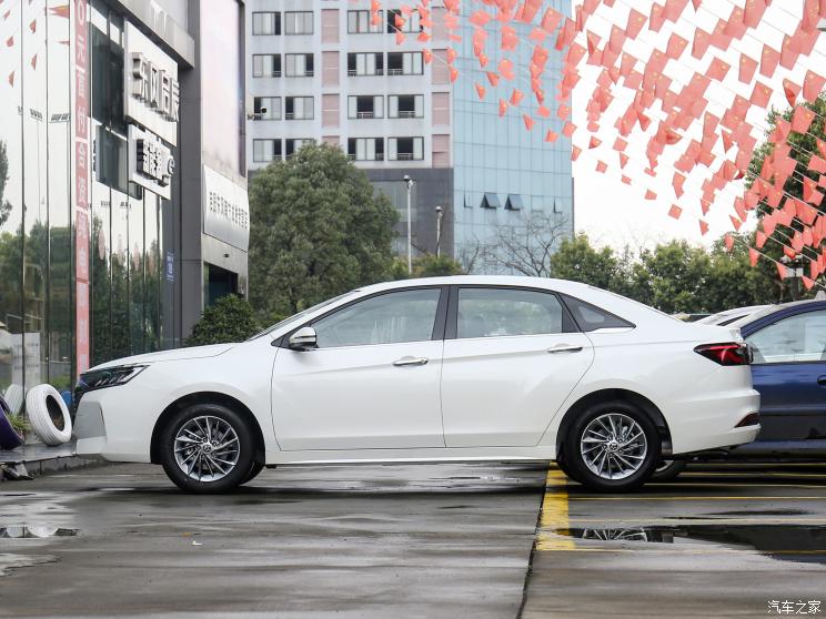 東風日產 啟辰D60 2021款 PLUS 1.6L XL CVT悅領版