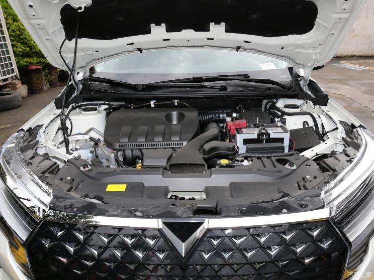 東風日產 啟辰D60 2021款 PLUS 1.6L XL CVT悅領版