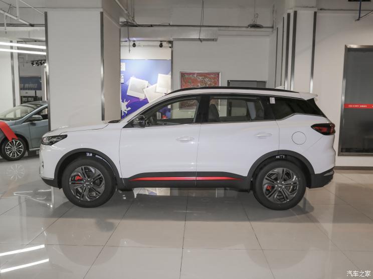 奇瑞汽車 瑞虎7 2021款 超能版 1.6T DCT基本型