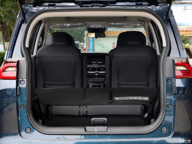 廣汽乘用車 傳祺M6 2021款 PRO 270T 自動尊享版