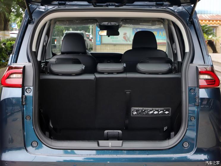 廣汽乘用車 傳祺M6 2021款 PRO 270T 自動尊享版