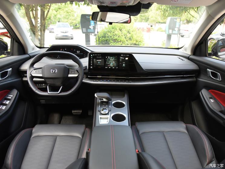 長(zhǎng)安汽車 長(zhǎng)安CS55PLUS 2022款 基本型