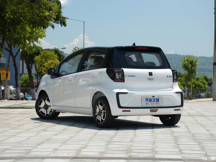 江汽集團 思皓E10X 2021款 302km 豪華型
