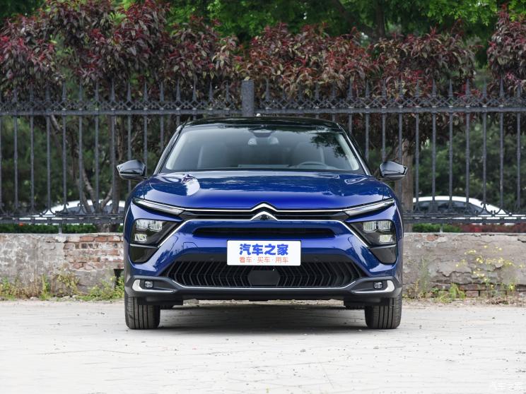 東風(fēng)雪鐵龍 凡爾賽C5 X 2021款 1.6T 基本型