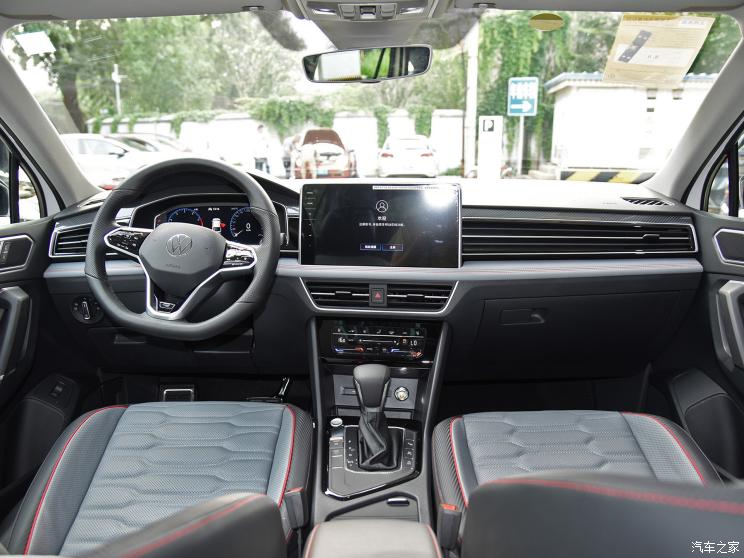 上汽大眾 途觀X 2022款 330TSI 兩驅尊崇旗艦版