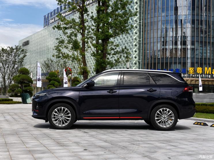 長安汽車 長安歐尚X7 PLUS 2022款 1.5T 藍(lán)鯨版自動(dòng)Geeker領(lǐng)航型