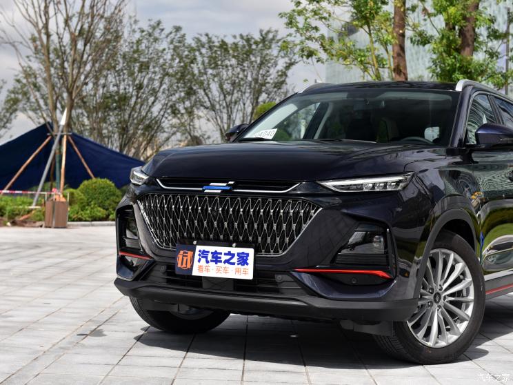 長安汽車 長安歐尚X7 PLUS 2022款 1.5T 藍(lán)鯨版自動(dòng)Geeker領(lǐng)航型