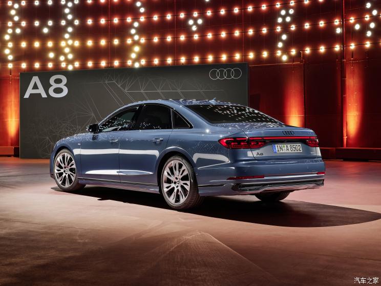 奧迪(進口) 奧迪A8 2023款 A8 S-line 歐洲版