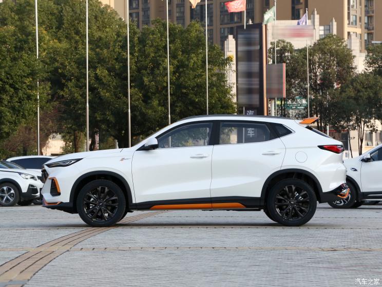 長安汽車 長安歐尚X5 2022款 運動版 1.5T DCT颶風音速版