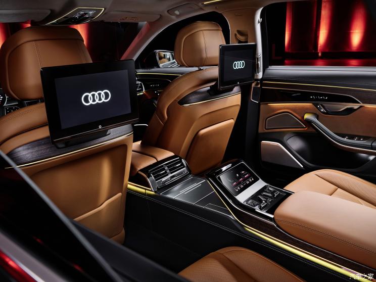 奧迪(進口) 奧迪A8 2023款 A8L 60 TFSI quattro 歐洲版