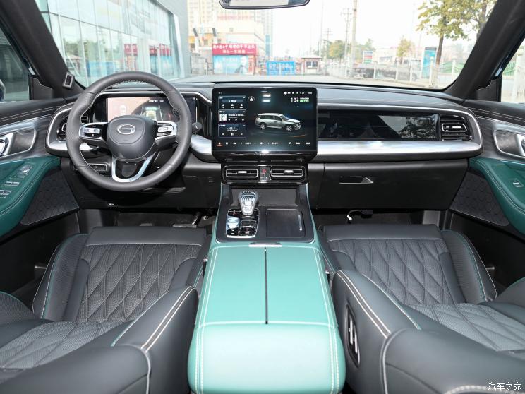 廣汽乘用車 傳祺GS8 2022款 2.0TGDI 兩驅(qū)尊貴版（六座）