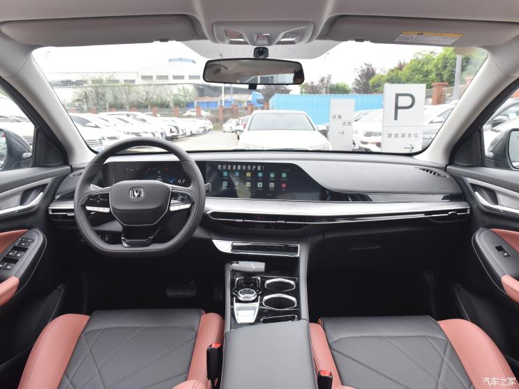 長安汽車 逸動 2022款 PLUS 藍鯨NE 1.4T GDI DCT旗艦版