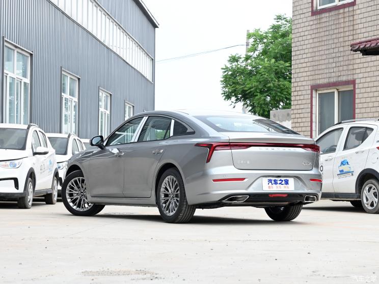 一汽奔騰 奔騰B70 2022款 1.5T 自動尊享型