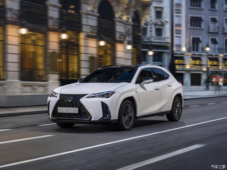 雷克薩斯 雷克薩斯UX 2023款 250h F SPORT AWD 歐洲版