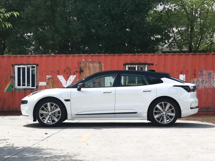 極氪 ZEEKR 001 2021款 長續(xù)航雙電機 WE版
