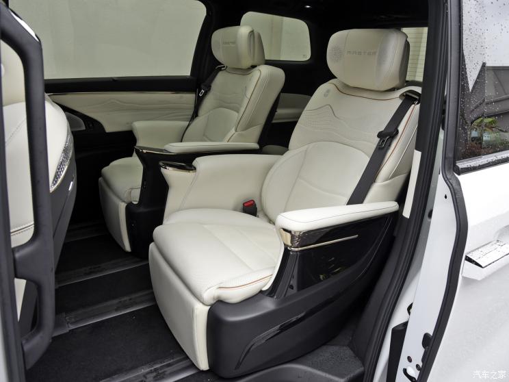 廣汽乘用車 傳祺M8 2024款 2.0TGDI 高配版