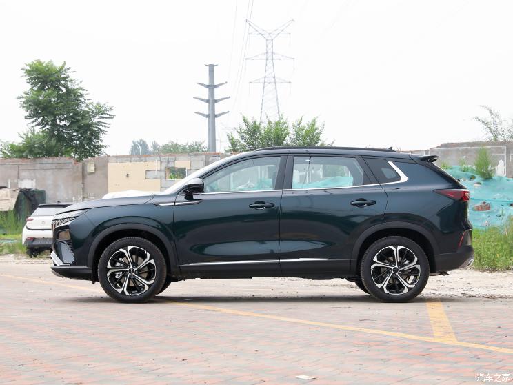 東風(fēng)乘用車 皓極 2022款 馬赫動力 1.5T 敢享版?智