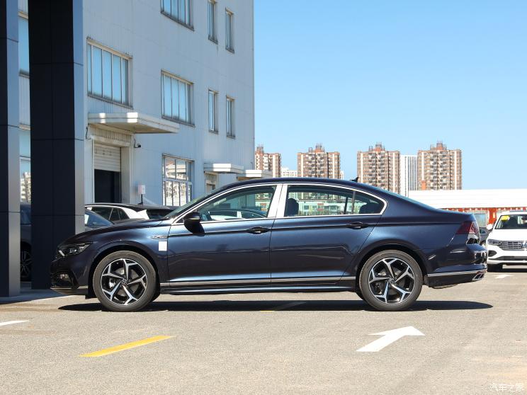 一汽-大眾 邁騰 2022款 330TSI DSG豪華型