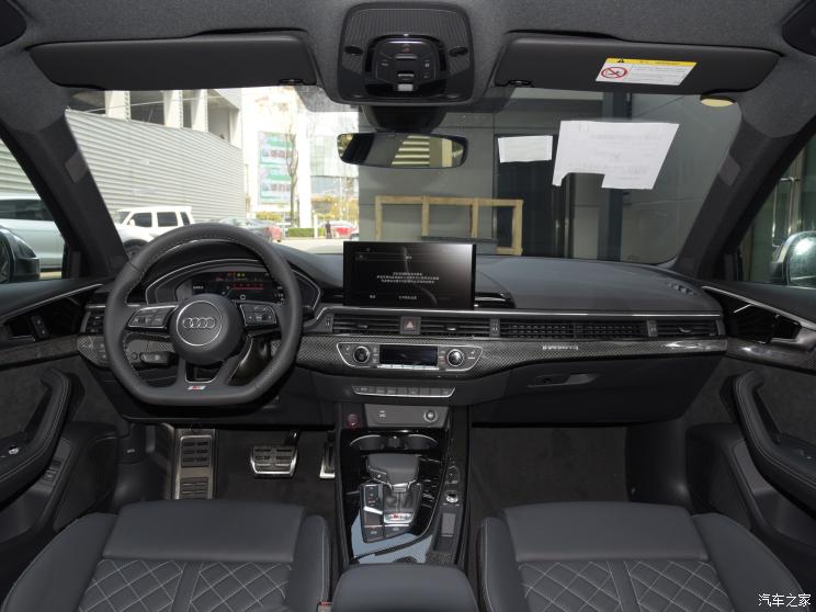 奧迪(進口) 奧迪S4 2022款 S4 3.0TFSI