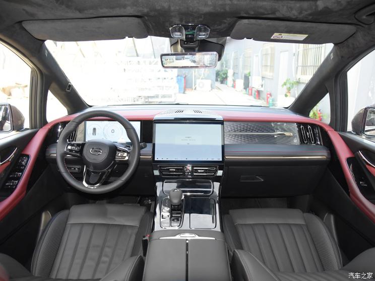 廣汽乘用車 傳祺M8 2024款 雙擎系列 2.0TM 高配版