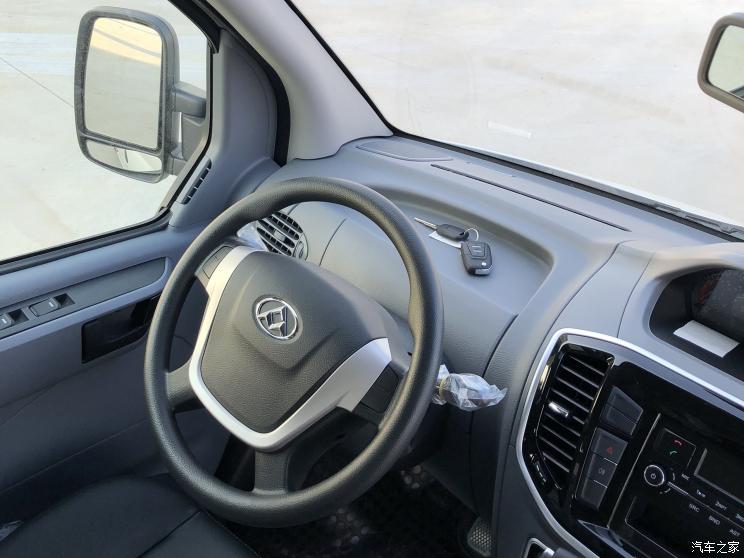 上汽大通 上汽大通MAXUS V80新能源 2019款 EV80純電動商旅版加長軸中頂10-14座53kWh