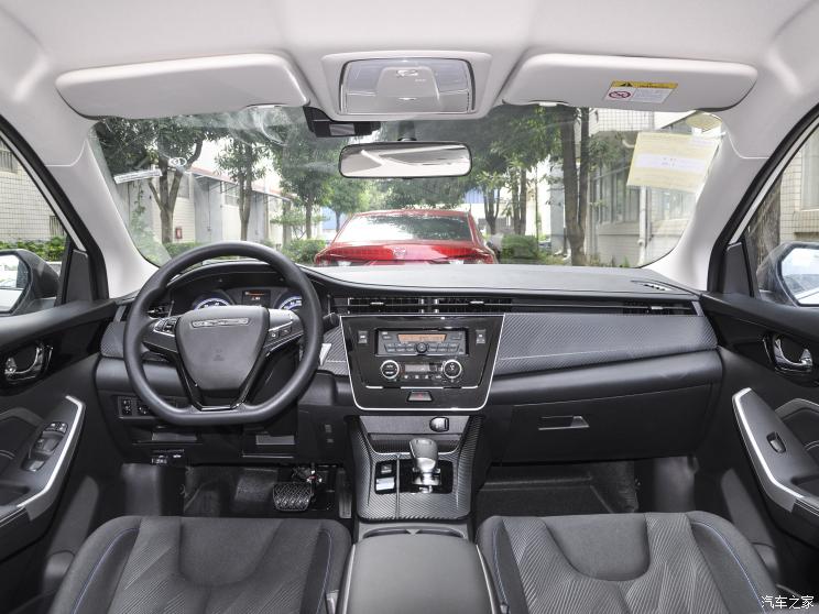 東風日產 啟辰D60EV 2023款 PLUS 舒適版SI型