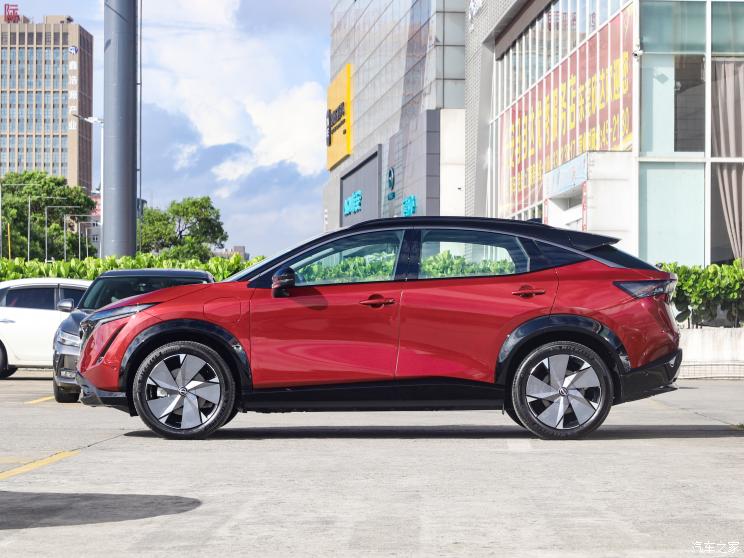 東風(fēng)日產(chǎn) Ariya艾睿雅 2022款 四驅(qū)高性能頂配版