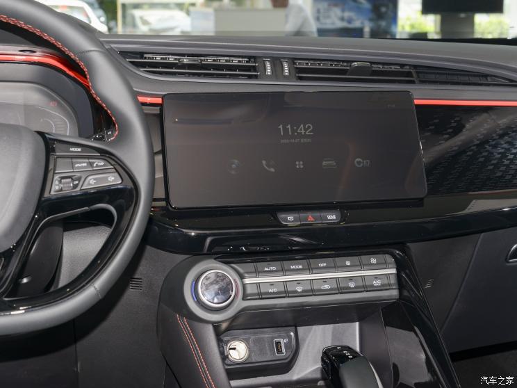 東風(fēng)乘用車 東風(fēng)風(fēng)神AX7 2023款 馬赫版 1.5T DCT DF41