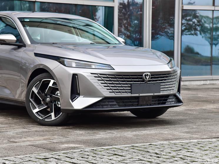 長安汽車 逸達 2023款 基本型