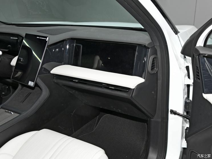 吉利汽車 銀河L7 2023款 插混 基本型