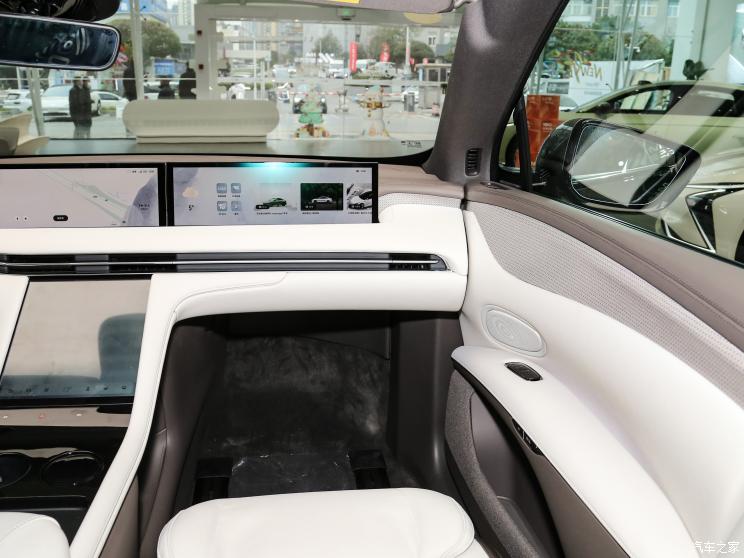 智己汽車 智己LS7 2023款 90kWh 后驅(qū)版