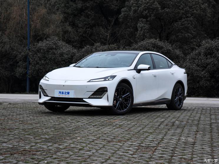 長(zhǎng)安深藍(lán) 長(zhǎng)安深藍(lán)SL03 2022款 705純電版