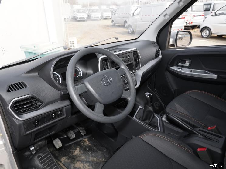 長(zhǎng)安凱程 長(zhǎng)安睿行M60 2023款 1.6L基本型廂貨2座CNG