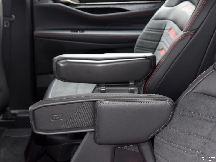 長安福特 銳界 2023款 銳界L 2.0T EcoBoost E-混動四驅七座 STLine