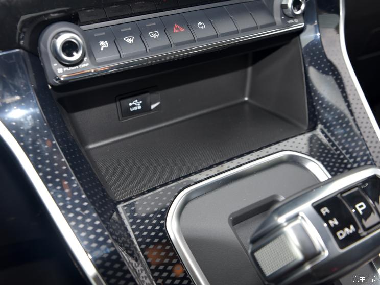 長(zhǎng)城汽車 哈弗M6 2023款 PLUS 1.5T DCT精英智聯(lián)型