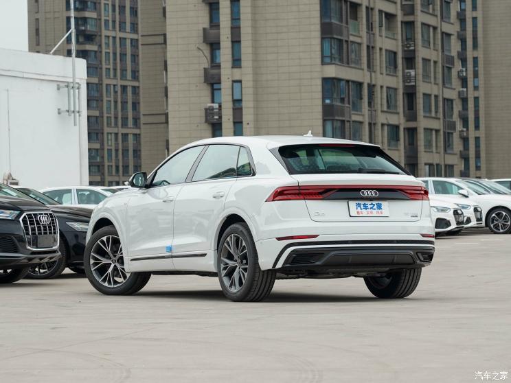 奧迪(進口) 奧迪Q8 2022款 55 TFSI 豪華動感型
