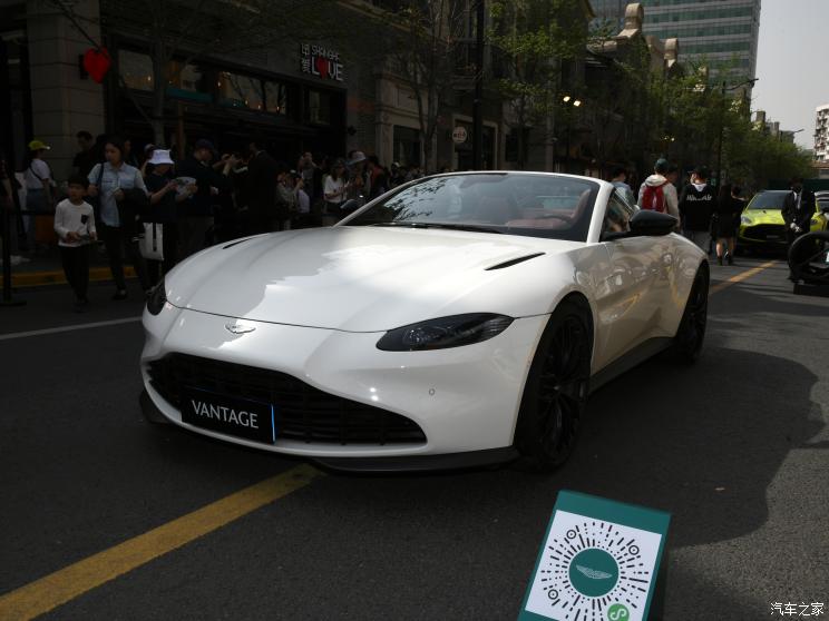 阿斯頓?馬丁 V8 Vantage 2023款 4.0T V8 Roadster