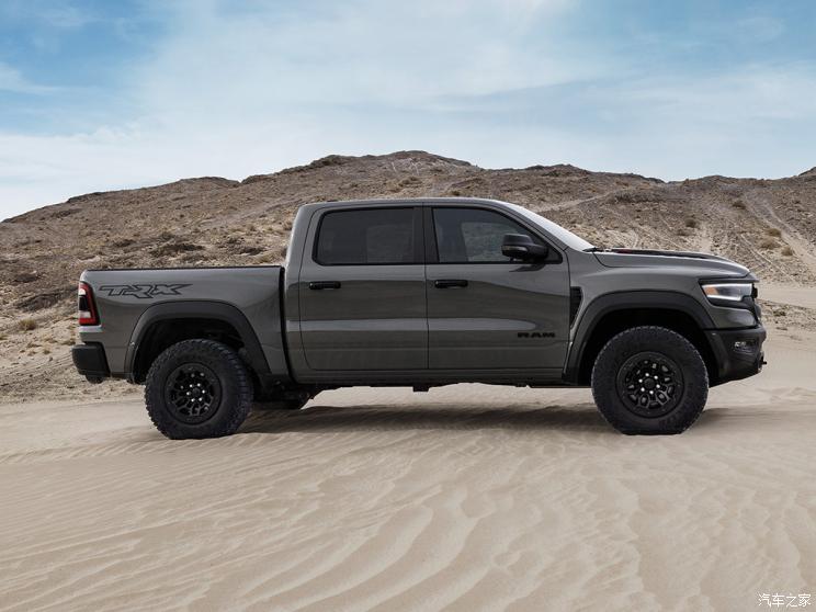 道奇(進(jìn)口) RAM Trucks 2023款 1500 TRX Lunar Edition