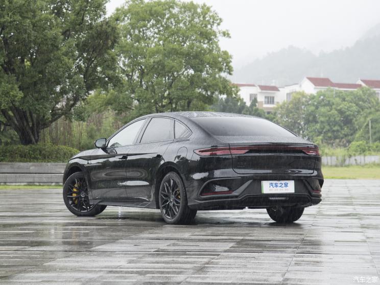 比亞迪 漢 2023款 DM-p 202KM 四驅旗艦型