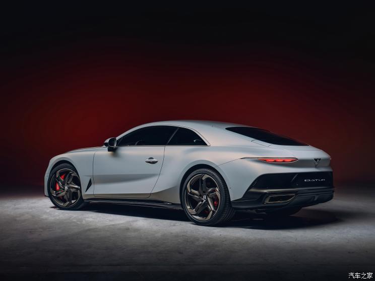 賓利 賓利Mulliner Batur 2023款 基本型