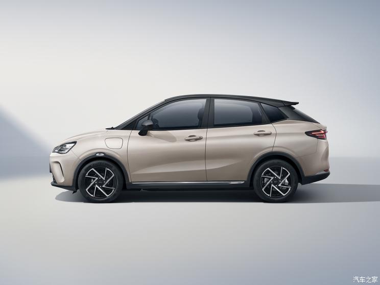 合眾汽車 哪吒AYA 2023款 基本型