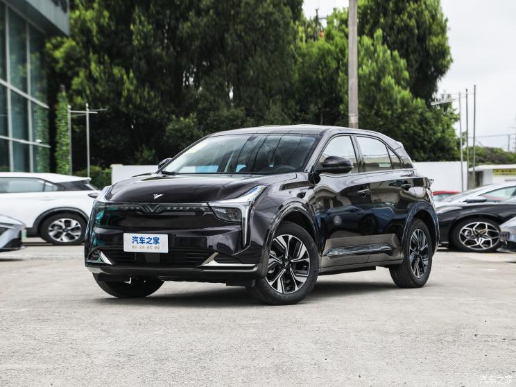合眾汽車 哪吒U 2023款 哪吒U-Ⅱ 挑戰(zhàn)版 400 U秀 磷酸鐵鋰