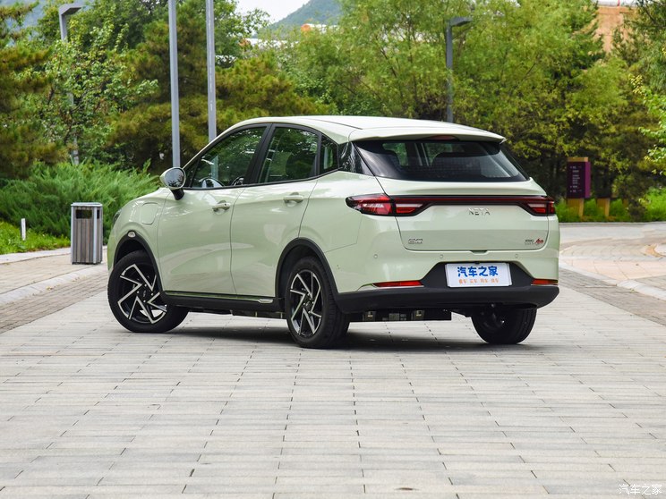 合眾汽車 哪吒AYA 2023款 基本型