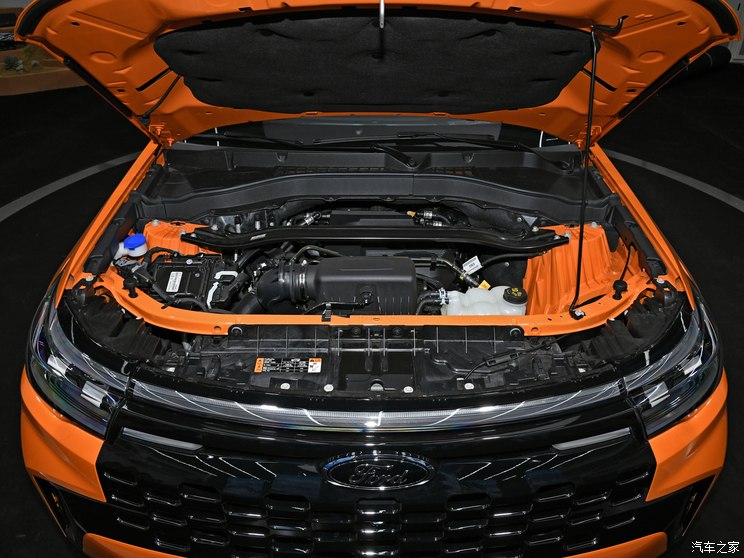 長(zhǎng)安福特 探險(xiǎn)者 2023款 EcoBoost 285 昆侖巔峰版 7座