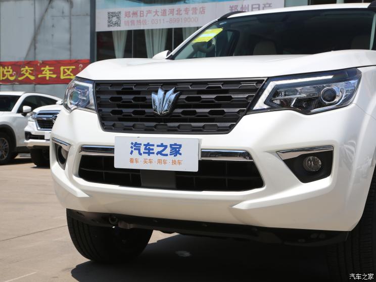 鄭州日產(chǎn) 帕拉丁 2023款 2.0T 四驅(qū)尊享型