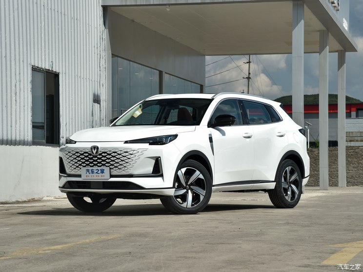 長安汽車 長安CS55PLUS 2023款 第三代 1.5T 基本型