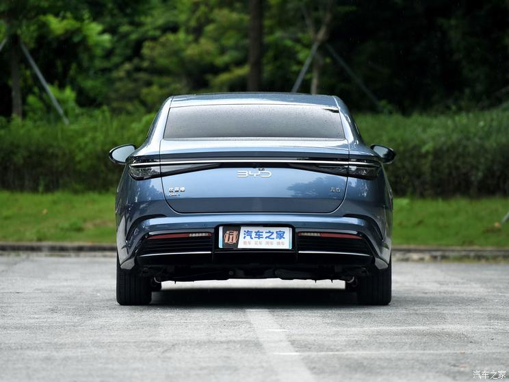 比亞迪 海豹 2023款 DM-i 1.5T 121km 旗艦型
